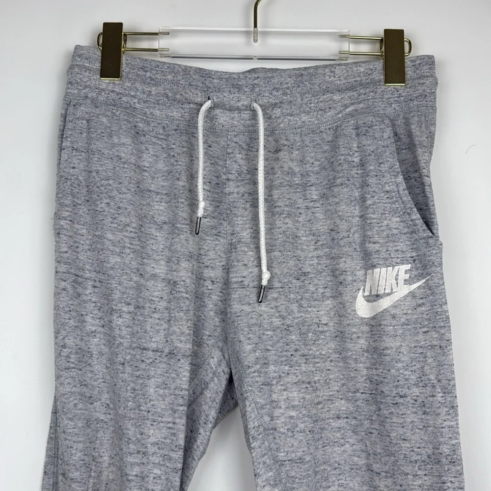Nike Women's Heather Gray Organic Cotton Sweatpants Size Small